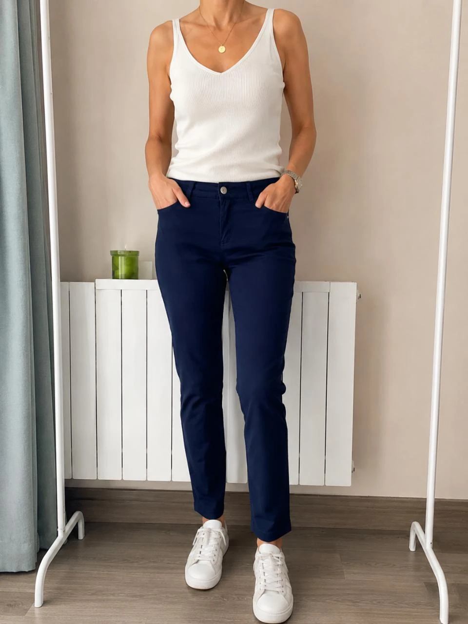 Pantalon slim bleu marine Laura Nobile – Taille 40